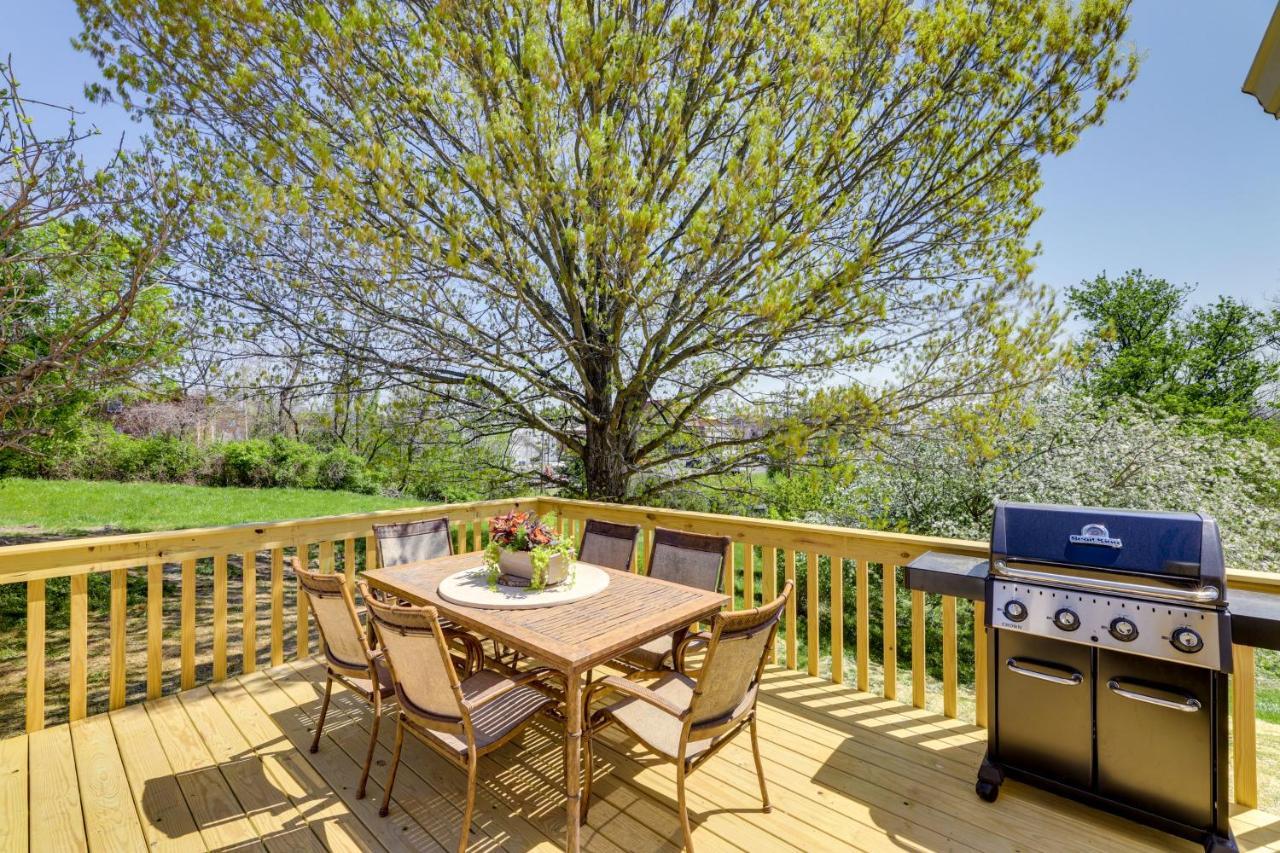 Vacation Private Deck And Yard Hébergement de vacances